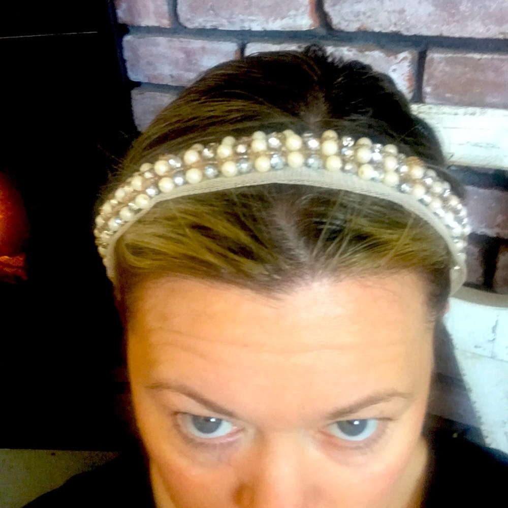 Diamond and pearl headband